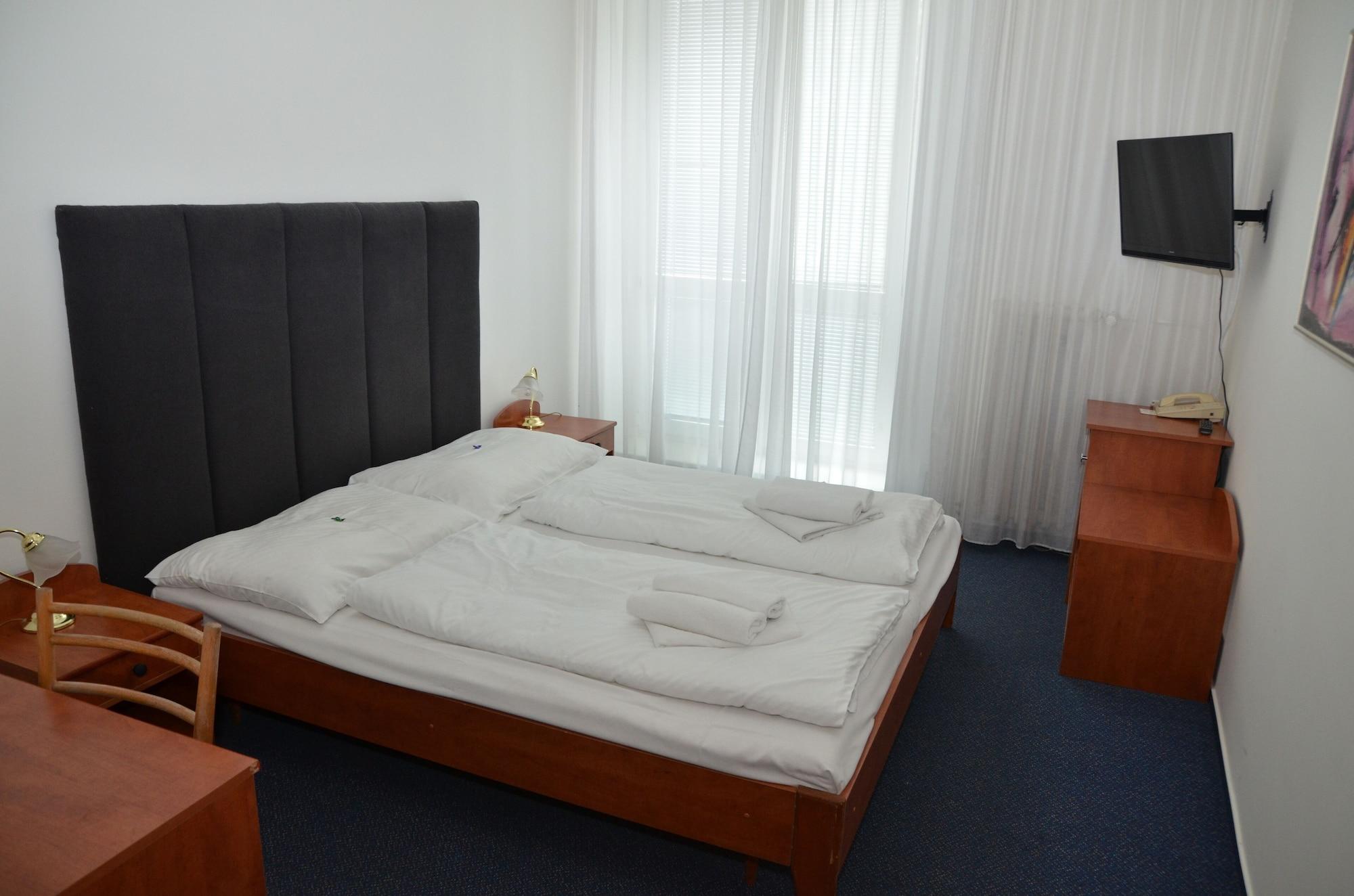 Hotel Polana Зволен Екстериор снимка