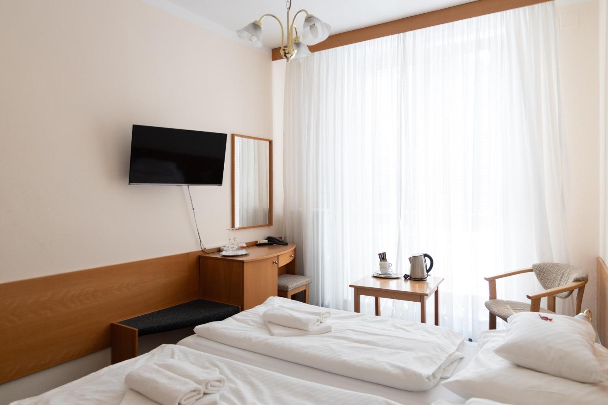 Hotel Polana Зволен Екстериор снимка