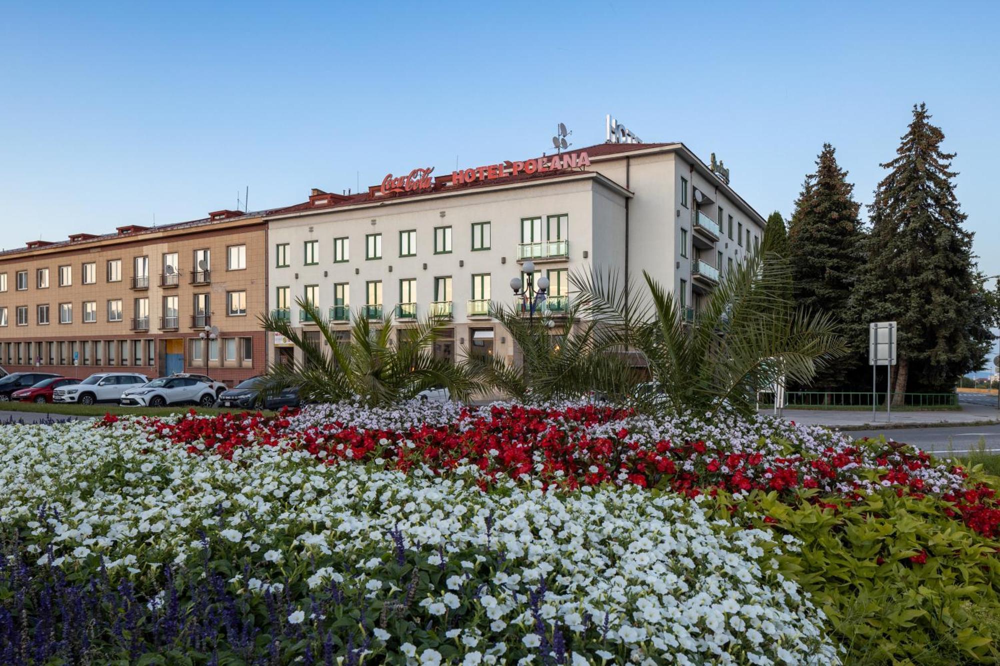 Hotel Polana Зволен Екстериор снимка