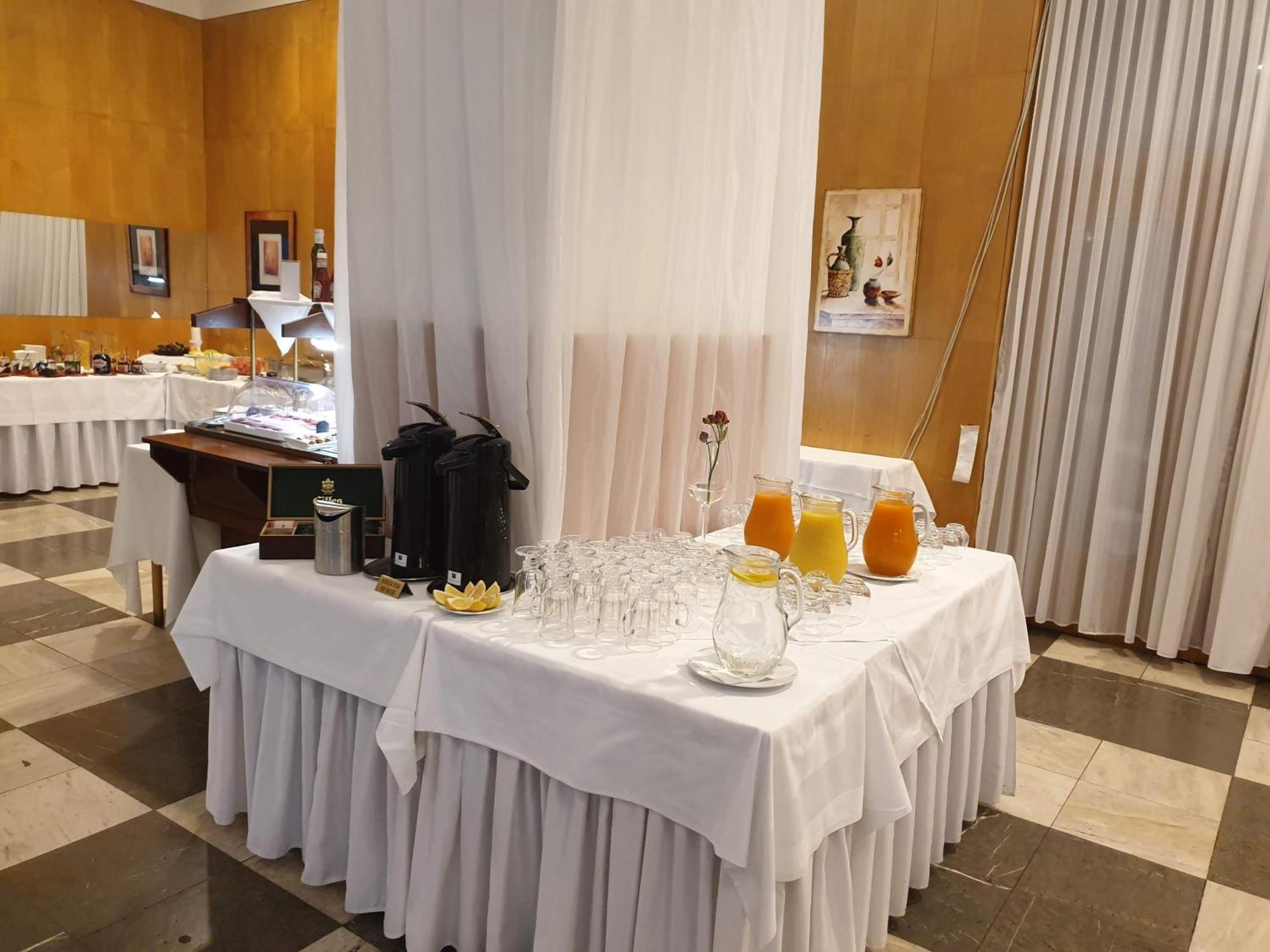 Hotel Polana Зволен Екстериор снимка